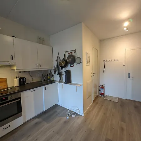 Spacious And Cozy With Balcony